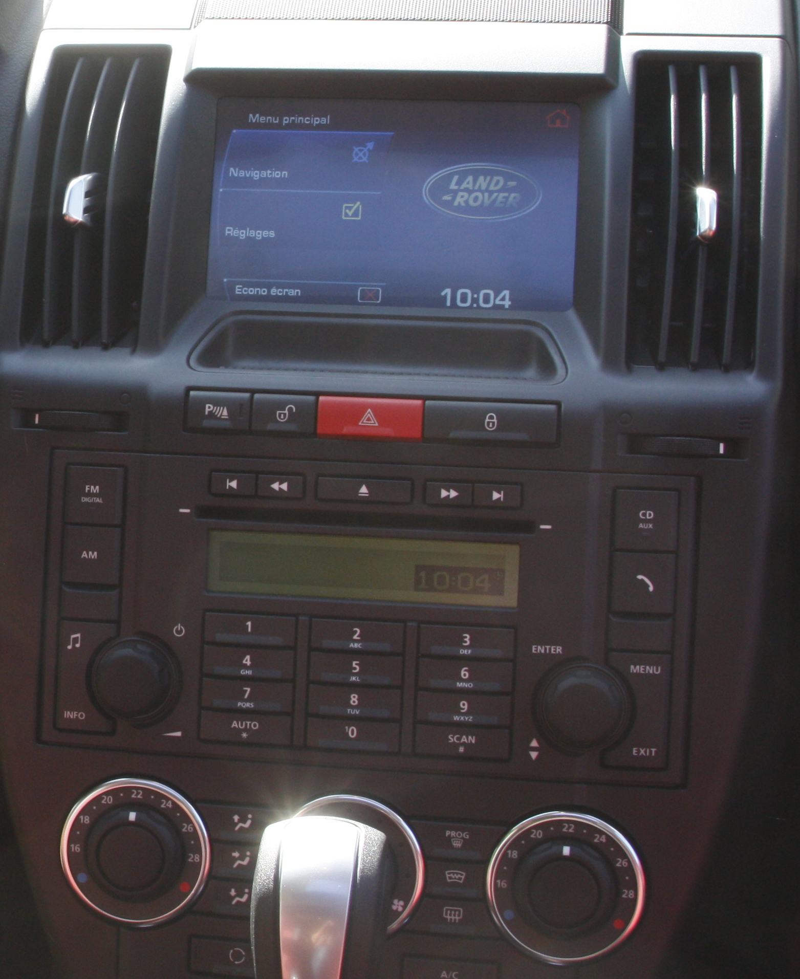 Autoradio tactile GPS et Apple Carplay Land Rover Freelander